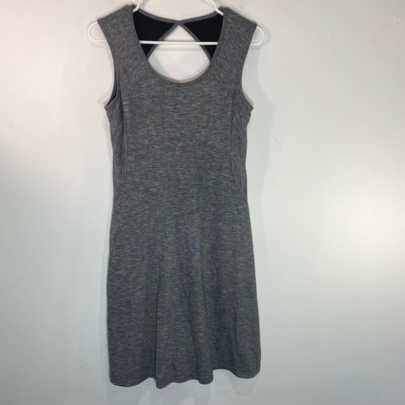 Prana Dresses & Skirts - Prana Calico Dress Athletic Casual Sleeveless Cutout Back Sz Small Built in Bra